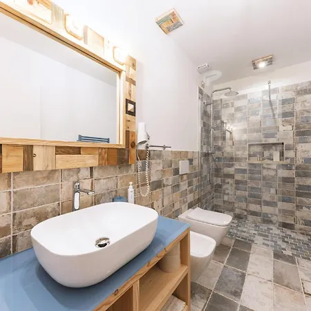 13 Comuni Ristorante E Aparthotel 3*