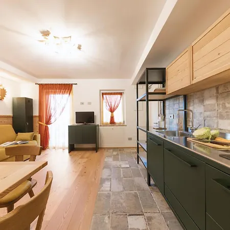 13 Comuni Ristorante E Aparthotel Hotel