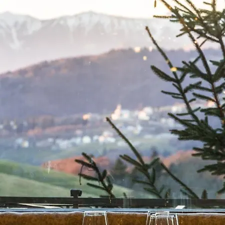 13 Comuni Ristorante E Aparthotel 3*
