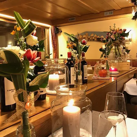 13 Comuni Ristorante E Отель