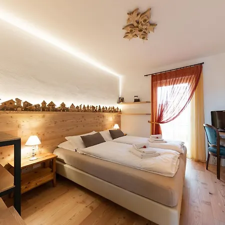 13 Comuni Ristorante E Aparthotel 3* Velo Veronese