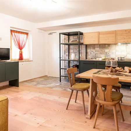 13 Comuni Ristorante E Aparthotel