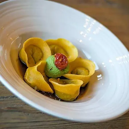 13 Comuni Ristorante E Отель