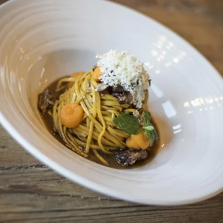 13 Comuni Ristorante E Отель
